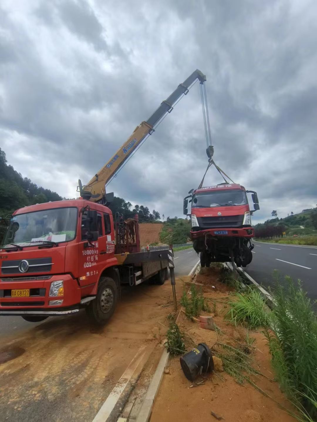 邯山区吊车出租公司在日常生活中对吊车要怎样检查